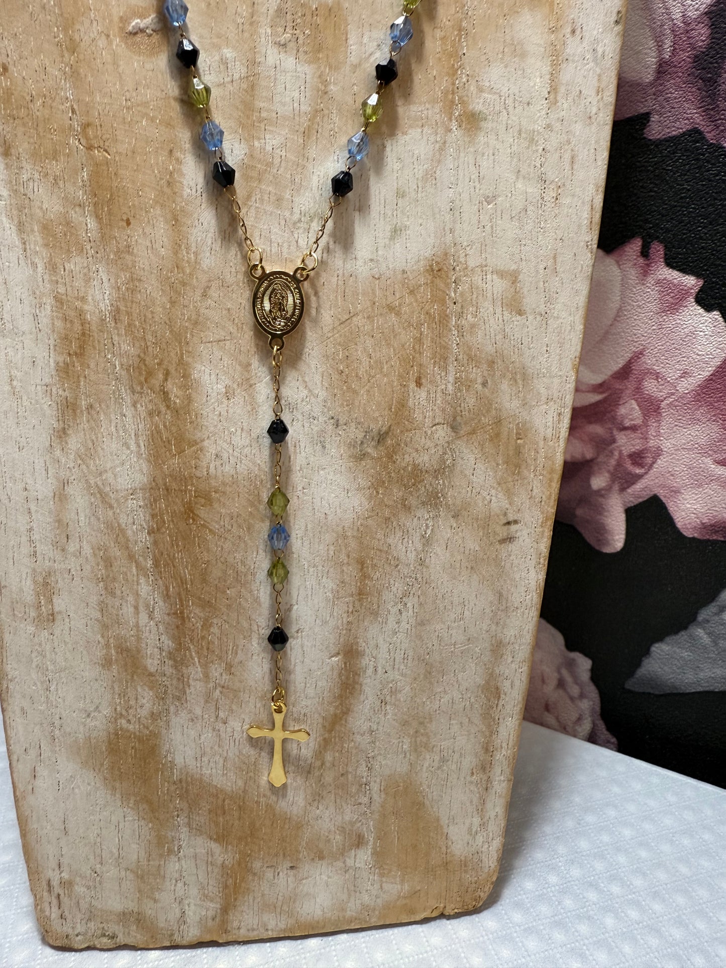 Chapelet perles de couleur