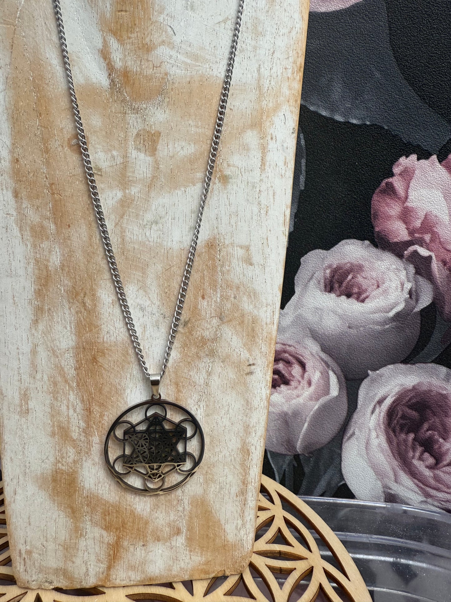 Collier cube de métatron