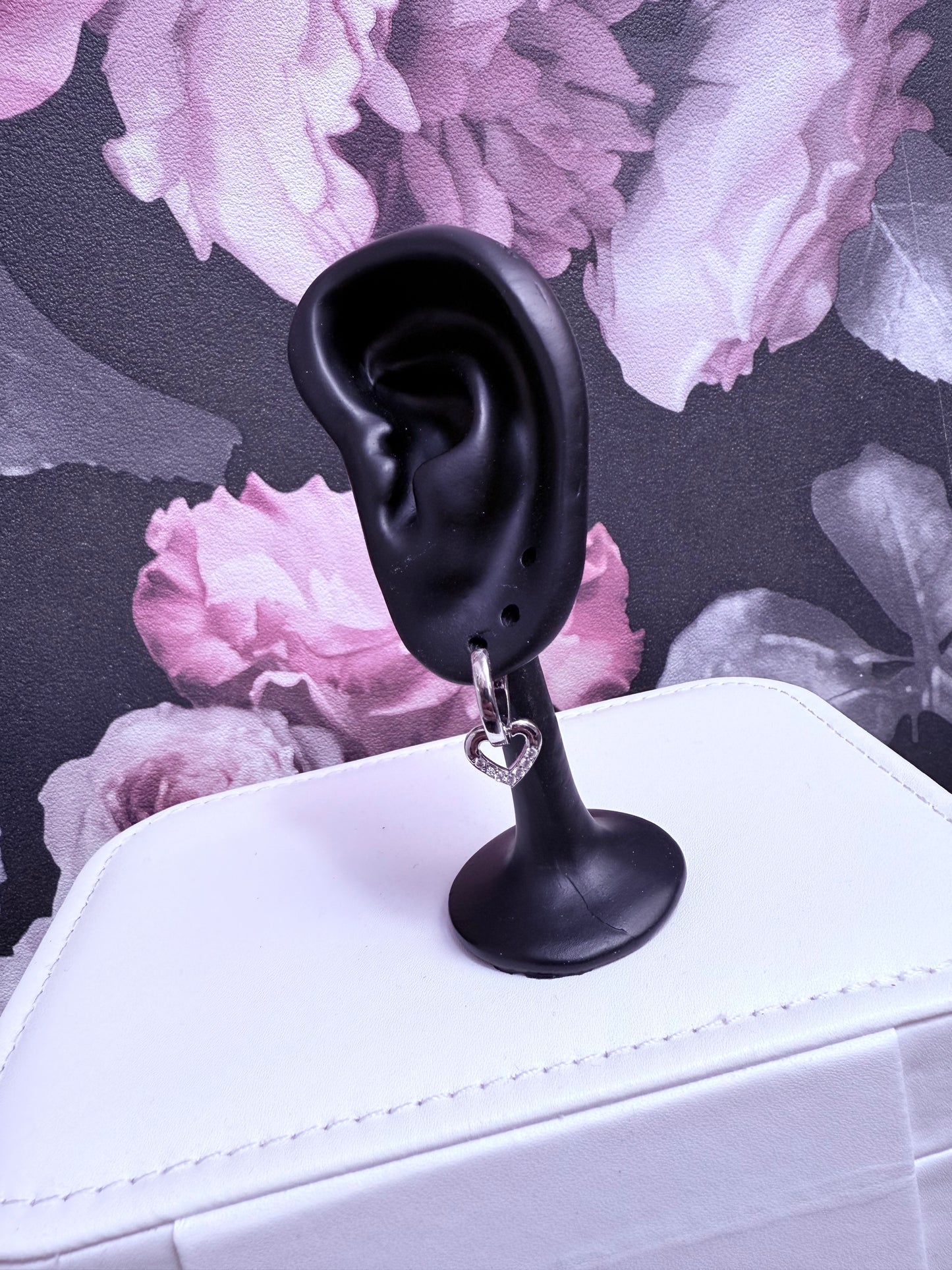 Boucles d’oreilles cœur diam’s