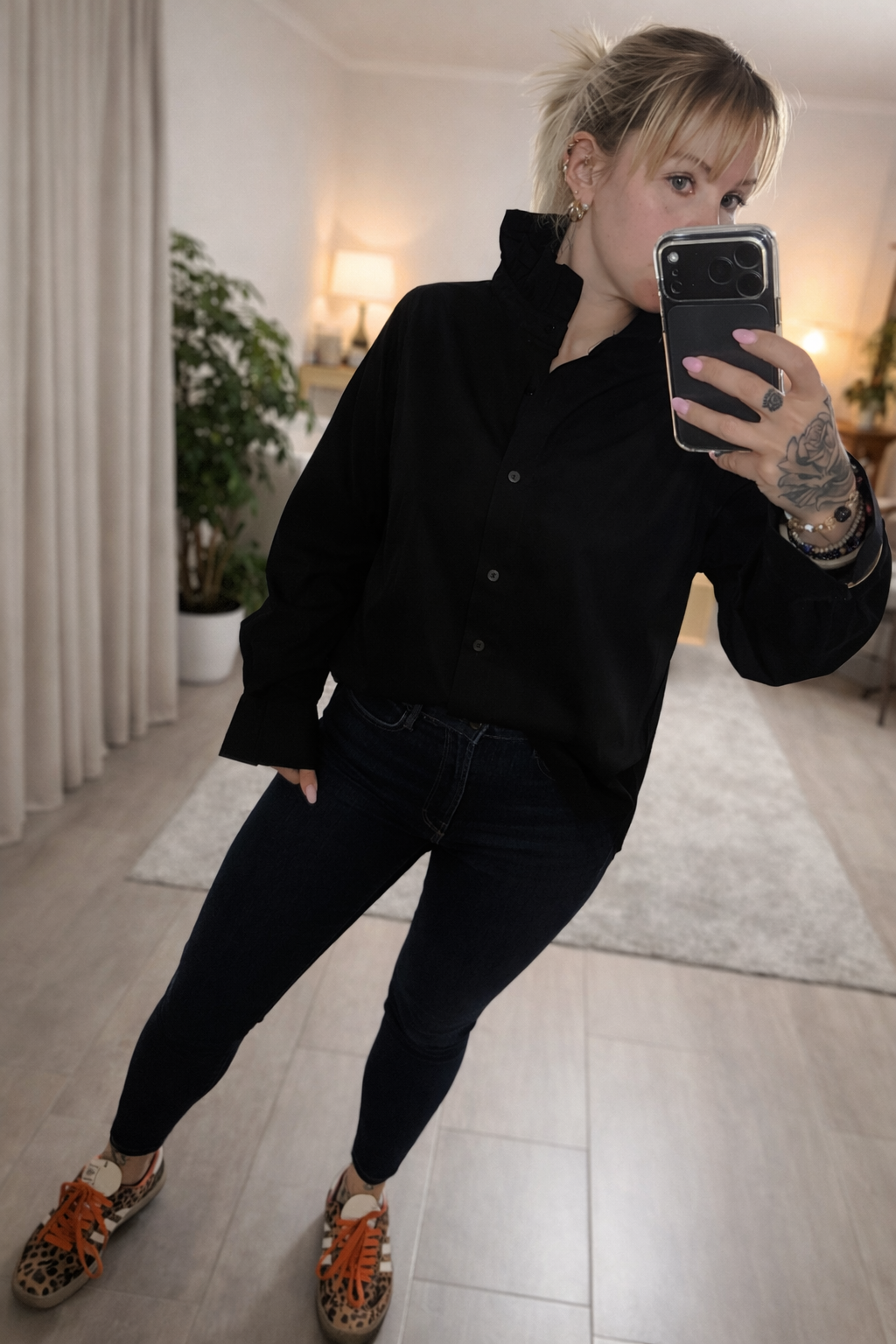 ✨ Chemise Esmeralda Noire — élégance intense & style affirmé 🖤