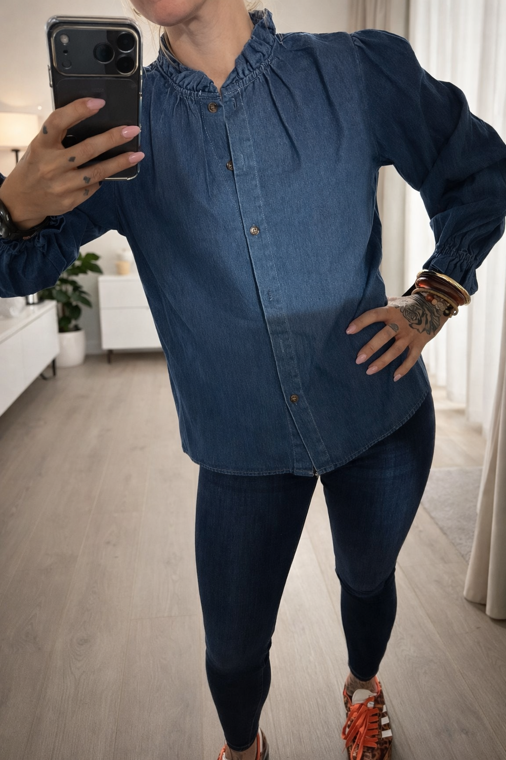 ✨ Chemise Marc, en Jean — le basique stylé indispensable 💙