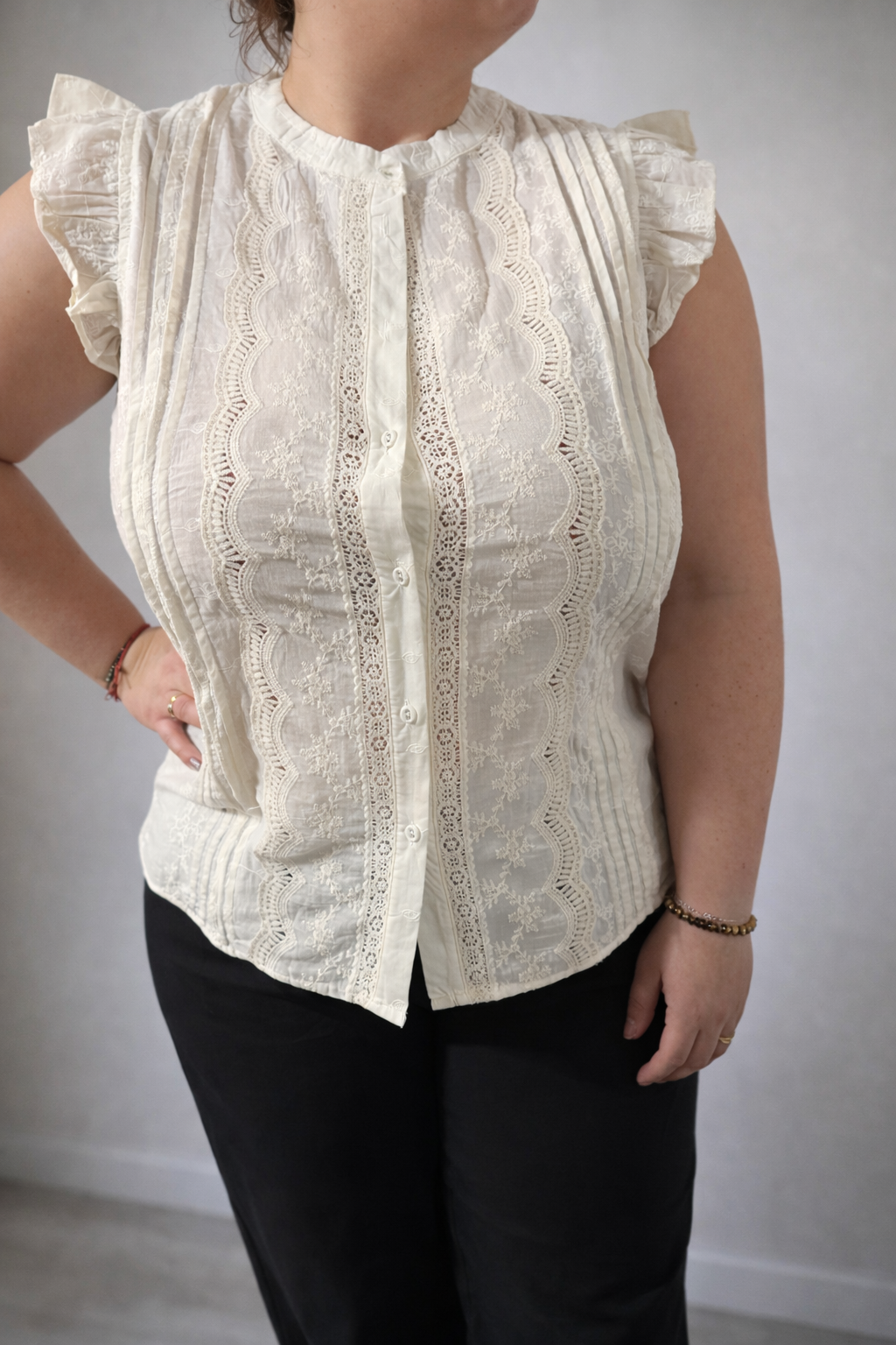 ✨ Chemise Chloé — élégance naturelle & style sans effort 🤍