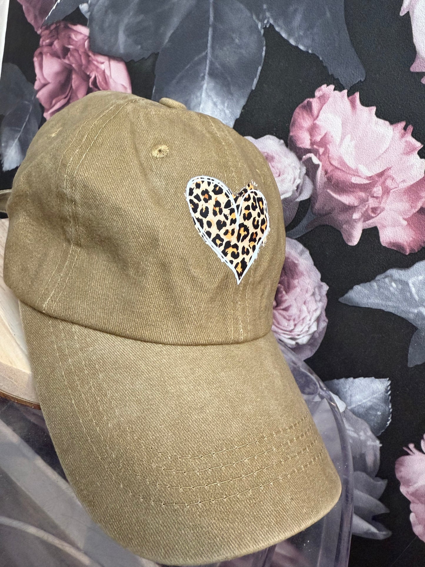 Casquettes cœur léopard 🐆