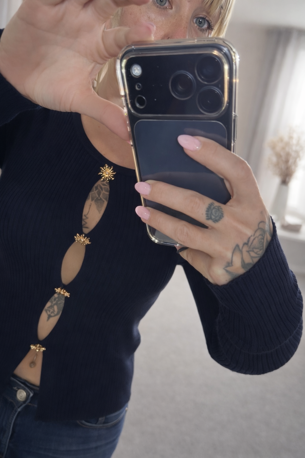✨ Pull Erika Bleu Marine — élégance intemporelle & confort absolu 💙
