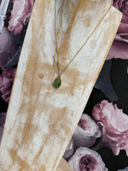 Collier doré aventurine verte