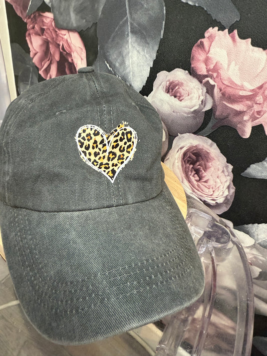 Casquettes cœur léopard 🐆