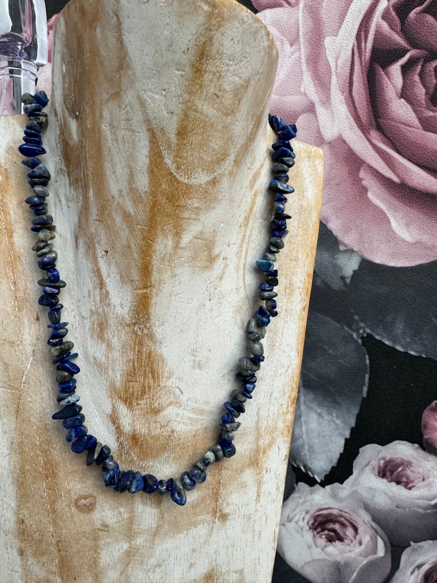 Collier sodalite rocaille