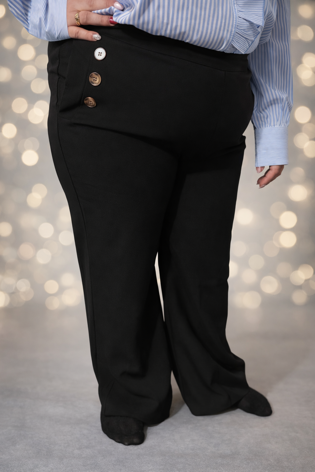 ✨ Pantalon Noir Bastien — l’indispensable chic du dressing 🖤