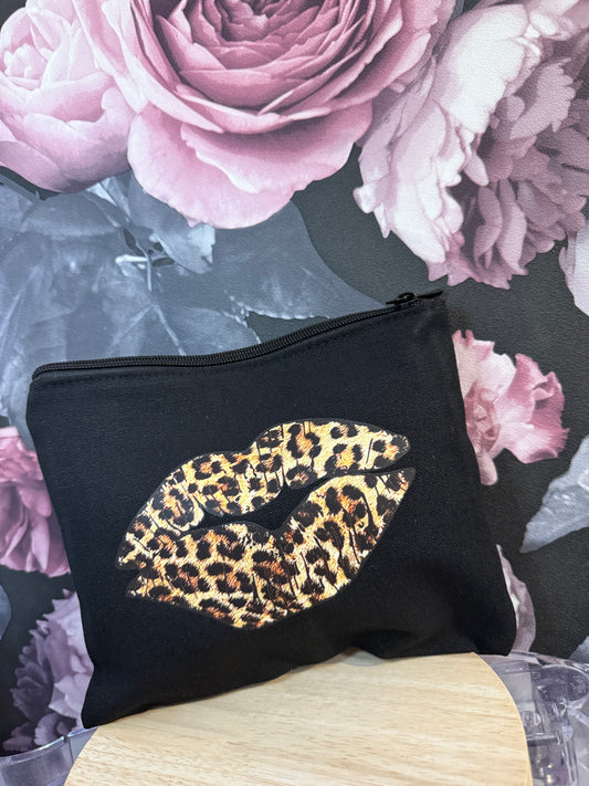 Pochette à maquillage bouche léopard